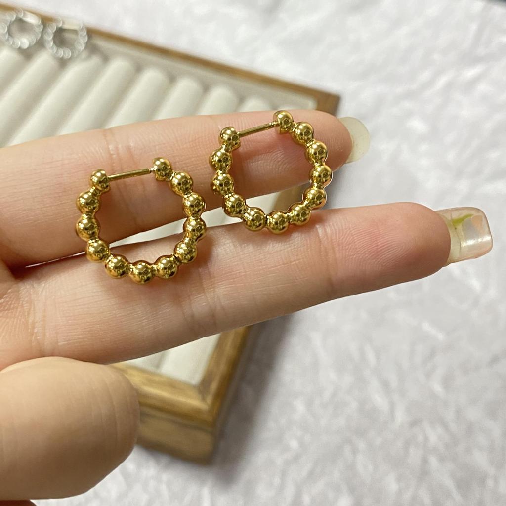 European and American Retro Geometric Titanium Steel Earrings - Minimalist, High-End Niche Design