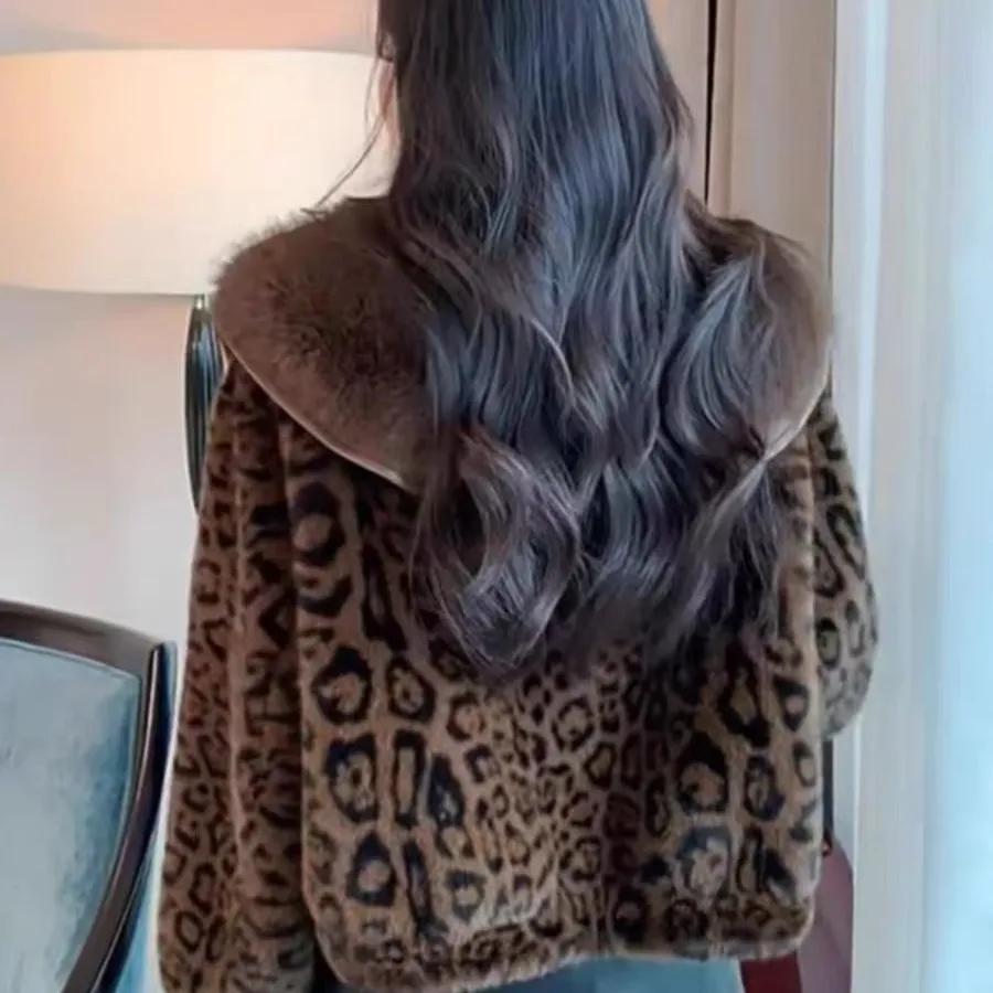 Leopard Print Women's Fur Collor Mink Fur Jacket Short Fur Design Thick and Warm Leopard Print Coat Imitating Fur Coat