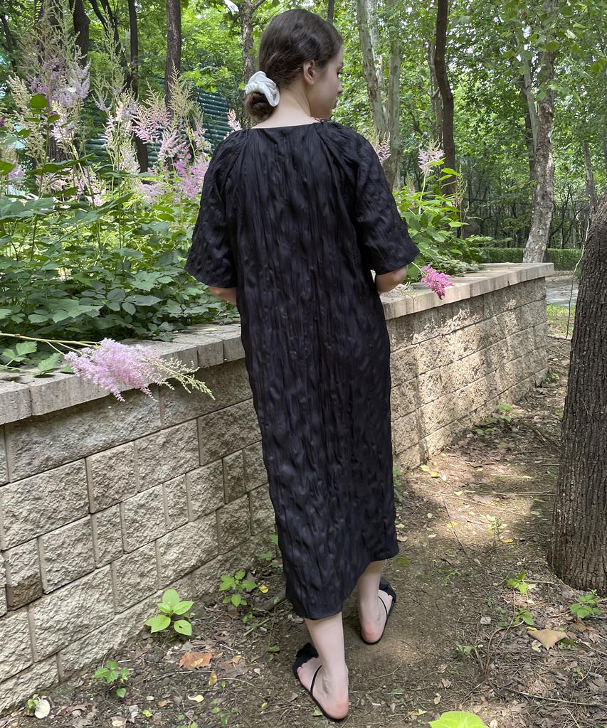 Tina Blossom 25Ss Black Pleated Daily Maisie Dress By Tina Blossom