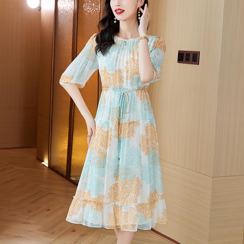 Elegant Plus Size Mulberry Silk Dress – Age-Reducing, Mid-Length Fairy Style for Spring/Summer
