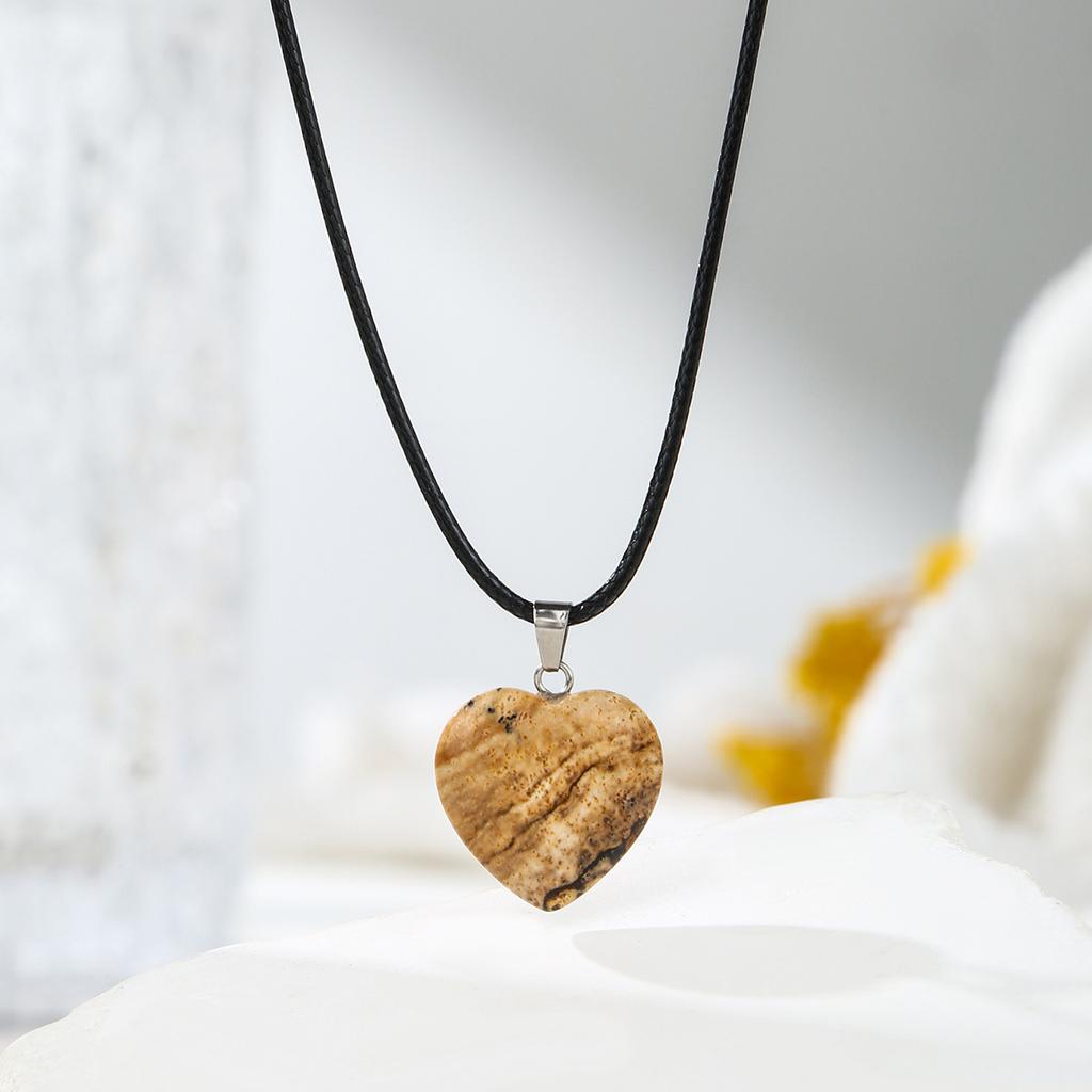 Natural crystal peach heart pendant, Dongling, tiger eye stone, three-dimensional heart-shaped pendant, accessories