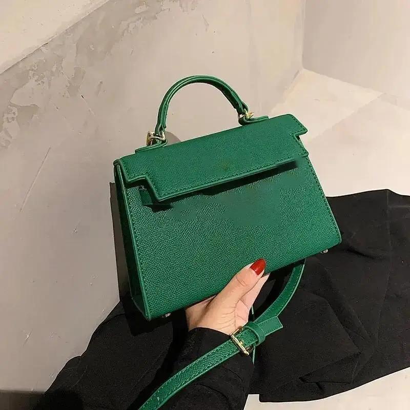 Women's Bag Large Capacity Shoulder Bag New Style Trendy Kara Bag Fashionable Simple Versatile Single Handbag