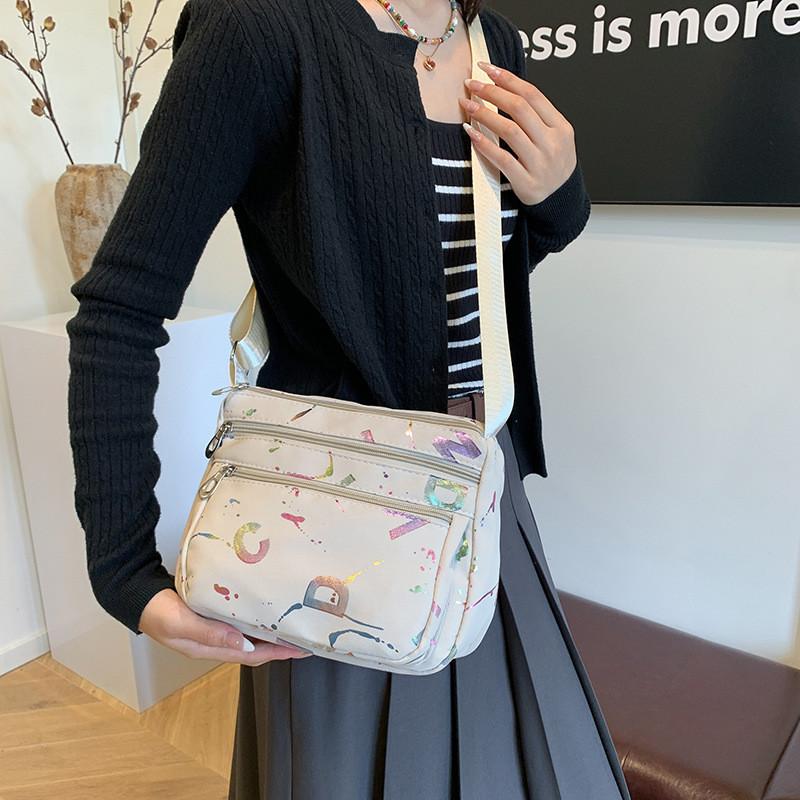 Fashionable Casual Crossbody Shoulder Bag With Soft Canvas Material For Women