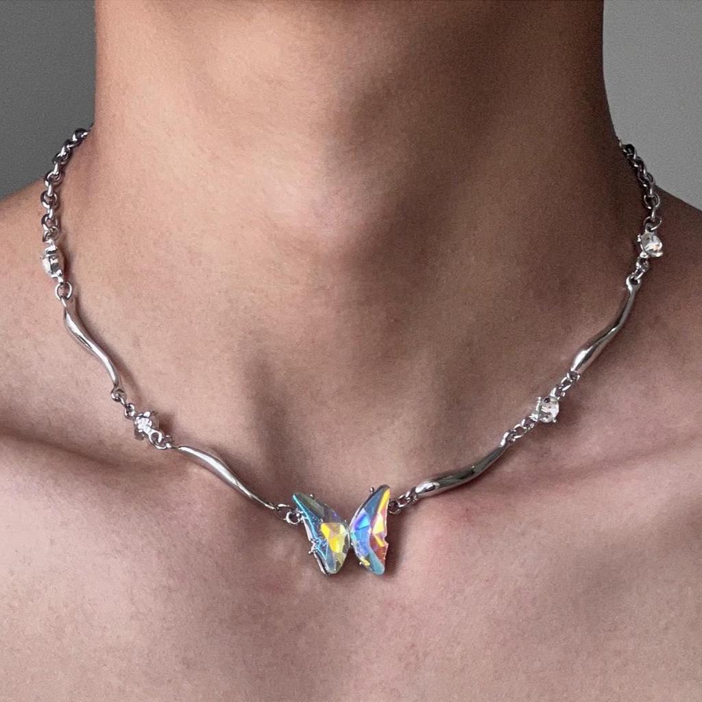 Huan Cai Gradient Butterfly Titanium Steel Necklace, Trendy Fashion Choker for Men and Women
