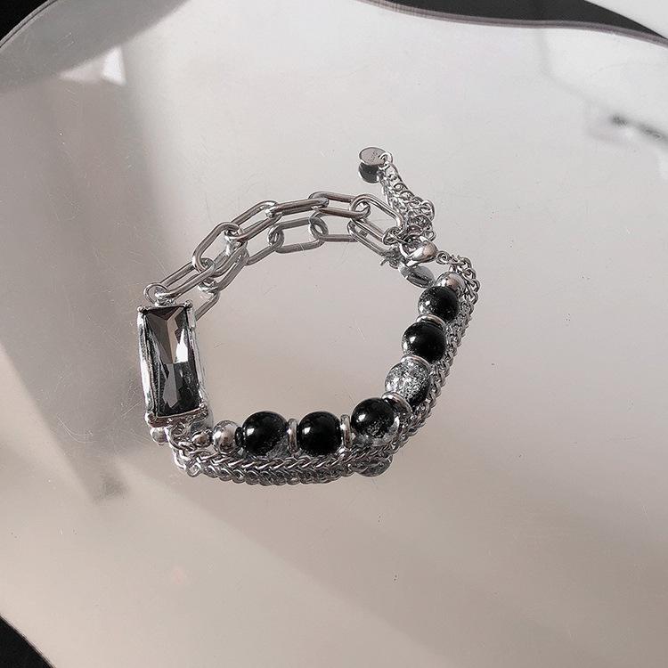 Silbernes Geschichtetes Gestapeltes Schwarzes Kristallarmband für Damen Dunkles Gotisches Vielseitiges Kettenglied Verstellbares Armband