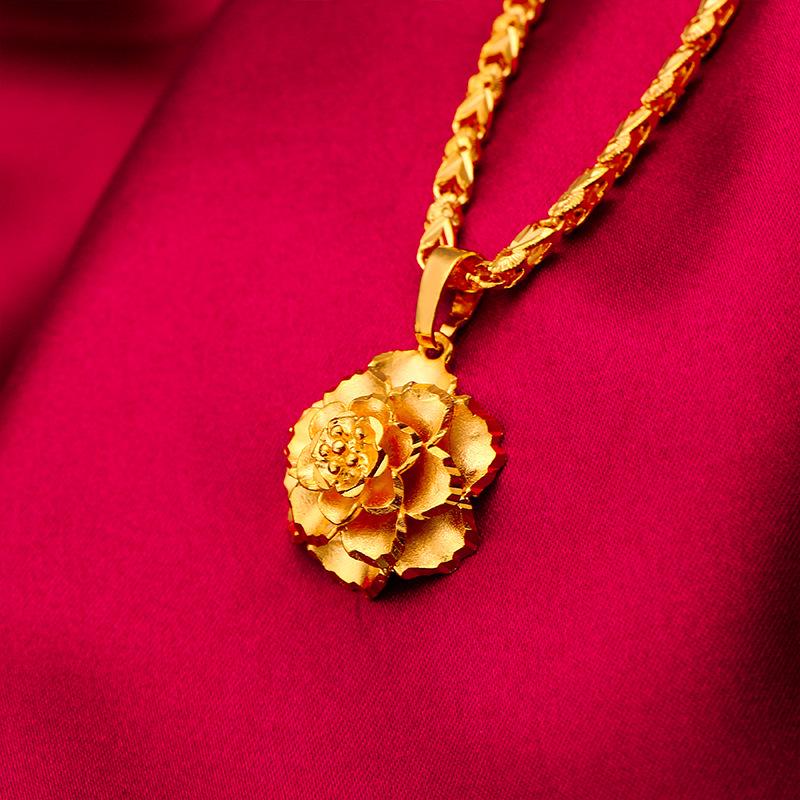 24K Gold Plated Four-Leaf and Small Fish Necklace - Elegant Sand Gold Finish