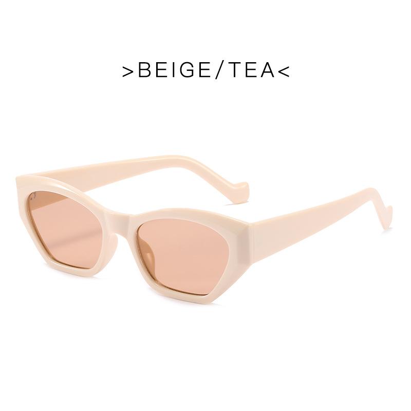 Fashion Cat Eye Sunglasses Women Vintage Clear Candy Color UV400 Polygon Sun Glasses Girl Trending Eyewear Shades
