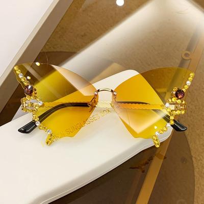 Óculos borboleta feminino sem aro, óculos de sol pequeno rosto diamante borboleta óculos de sol com strass brilhante olho de gato