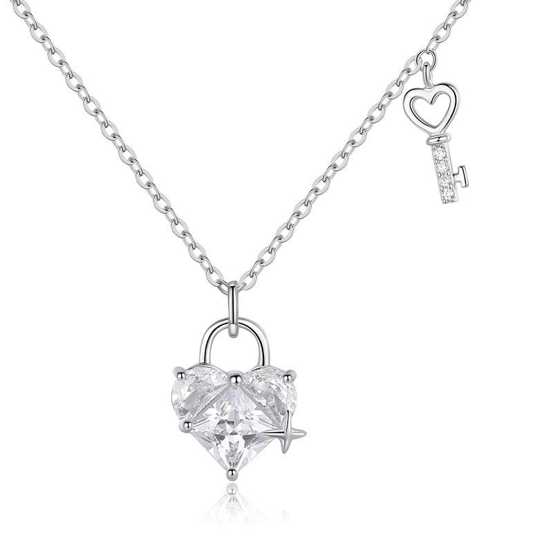 2025 Elegant Love Lock Necklace – Minimalist Gift for Women and Girlfriends