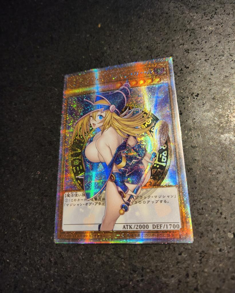 1pcs/set Yu-gi-oh! Black Magician Girl Self Control Collect Signature Trading Flash Card Anime Cartoon Hallowmas Gift Plaything