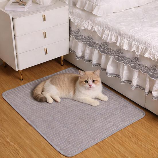 Pet Cooling Mat, Ice Silk Dog Cooling Pad, Washable Portable Dog Bed, Summer Cooling Mat for Small Medium Large Dogs Cats