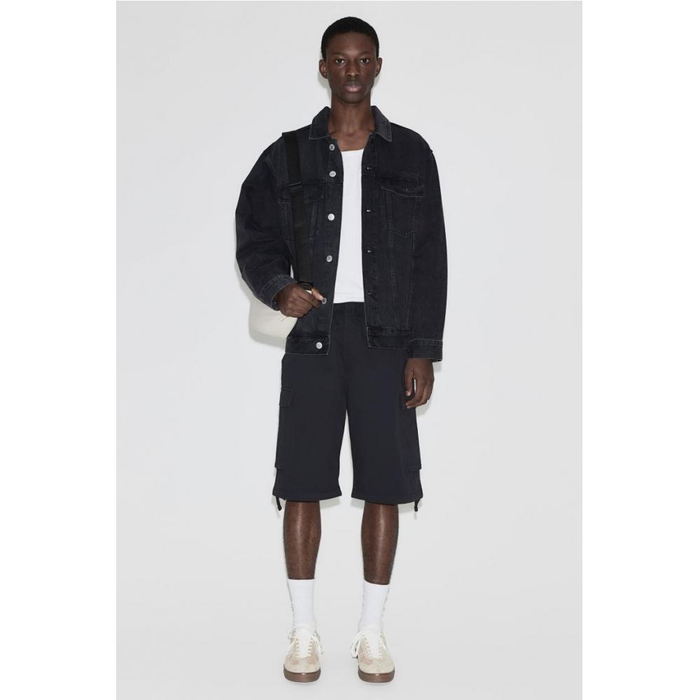 H M Loose Fit Twill Cargo sHorts Black