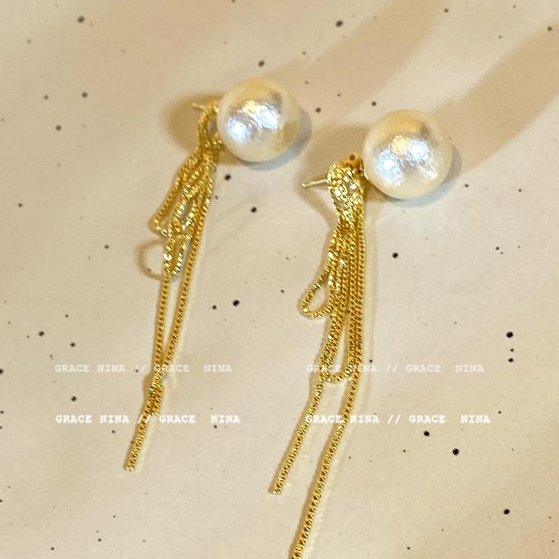 

Pouring in my ears~ Cotton pearl fringed earrings, new popular stud earrings, women s high-end two-wear earrings