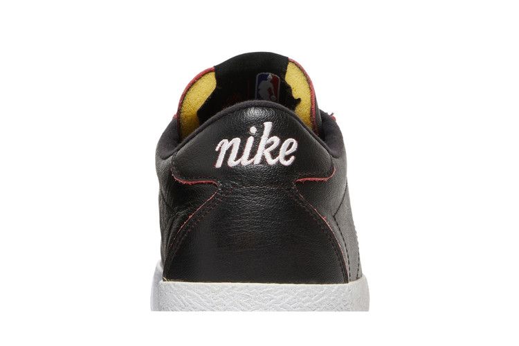 Men's Sneakers Nike SB Zoom Bruin NBA Bulls Black/Black-University Red