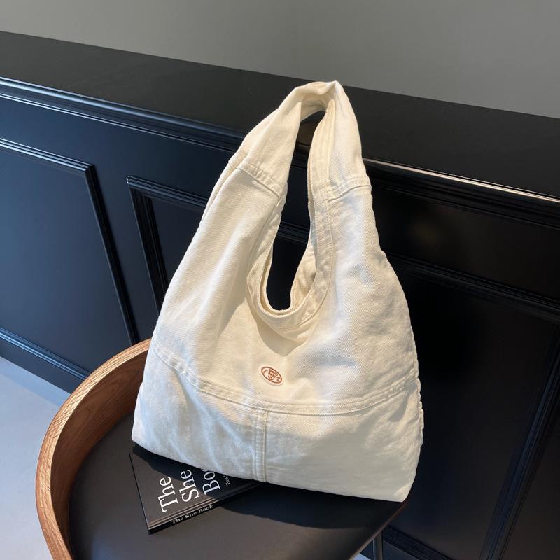 Lazy wind large-capacity tote bag women's new autumn and winter versatile leisure shoulder commuting class bag