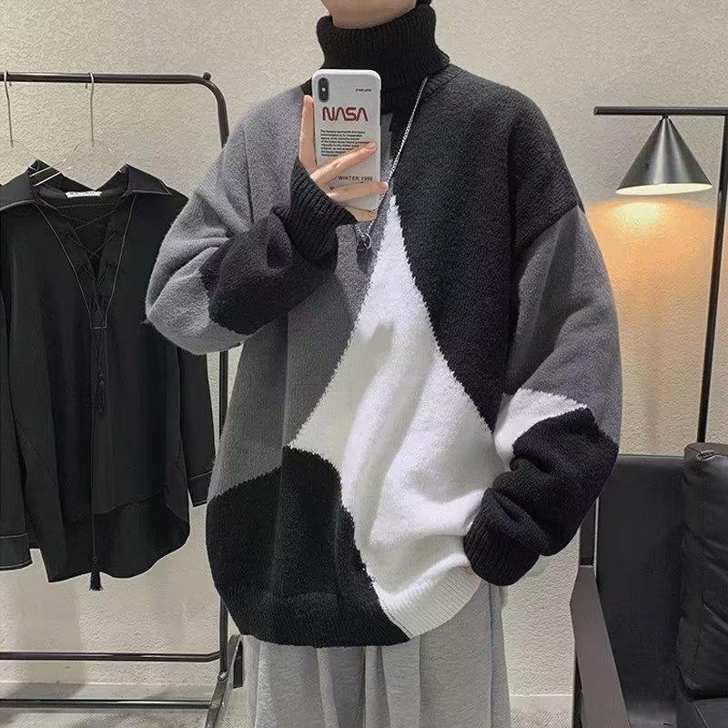 Men's Patchwork Contrast Pullover: Artistic High Neck Knitwear for Autumn/Winter