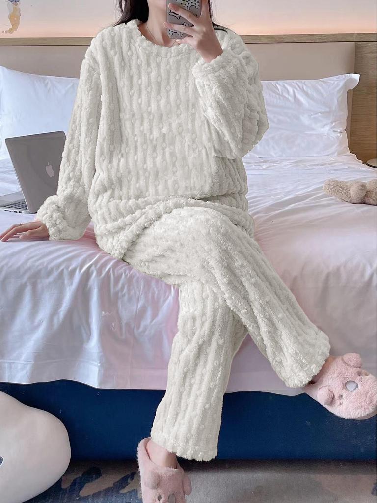 Women's Cute Cartoon Round Neck Flannel Pajamas - Warm Striped Coral Fleece Homewear Set for Autumn and Winter