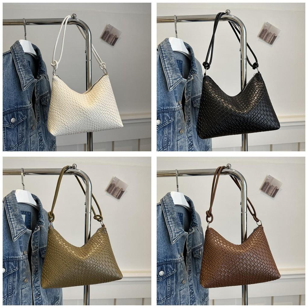 Trendy Women's Medium Size Woven Texture Underarm Bag Fashionable Casual Handbag
