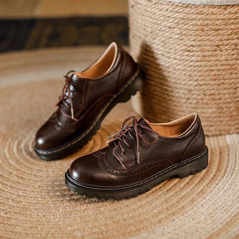 Woman Brogue Shoes Woman Platform Oxford Shoes Flats British Style Vintage Cut-Outs Flat Casual Women Shoes Student Retro