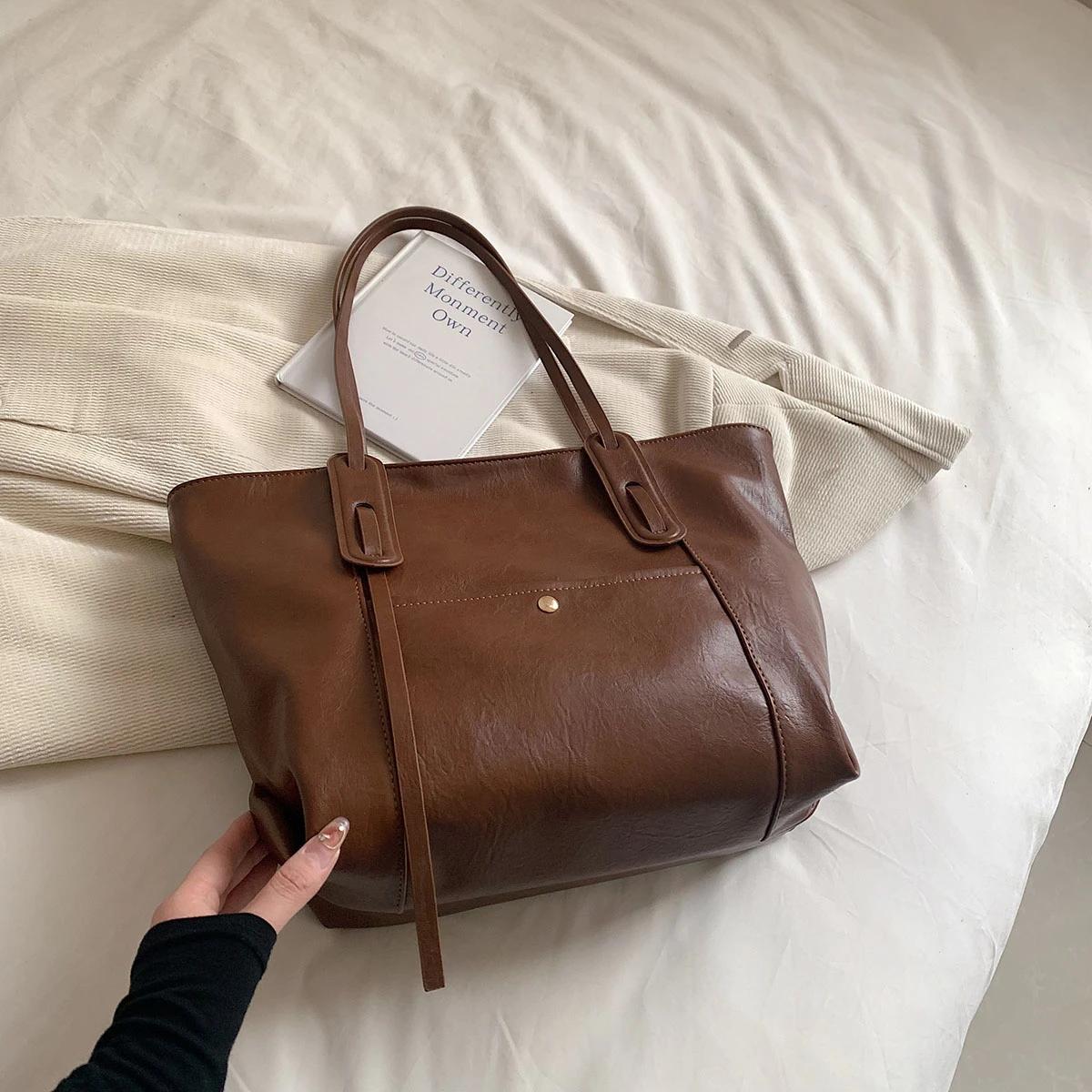 

Дизайнерская модная большая сумка из искусственной кожи на плечо для женщин 2024 года, зима 2020 года, новая простая сумка-тоут для подмышек, женские сумки кофейный