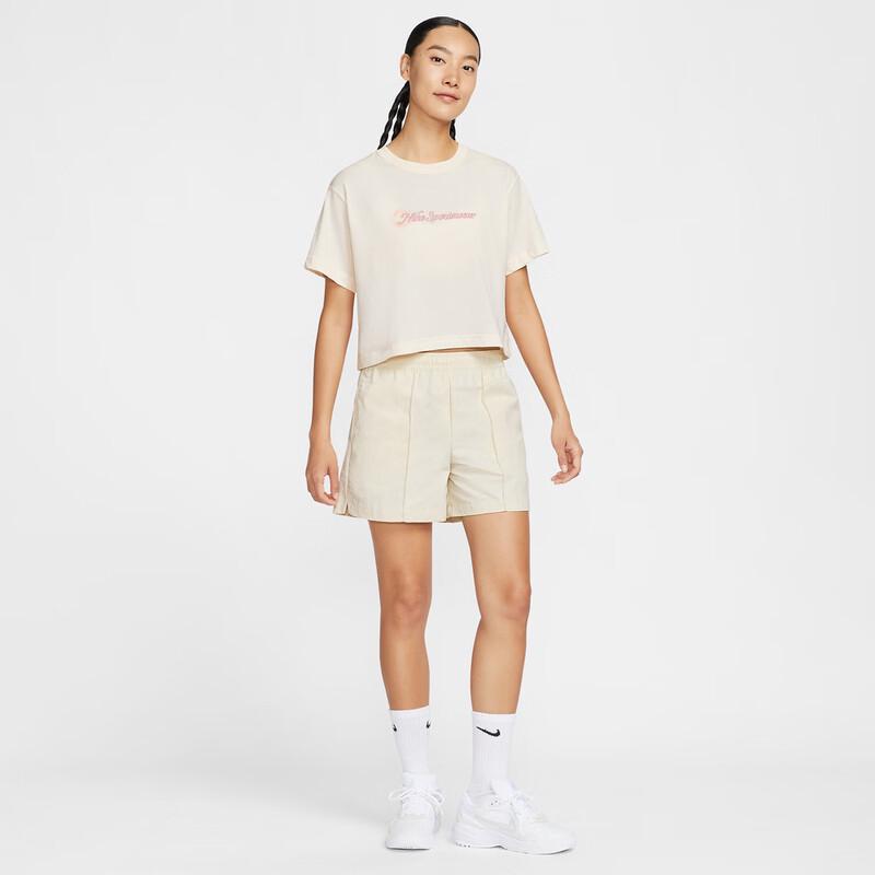 Nike Women's NSW Club Short Sleeve Crop T-Shirt