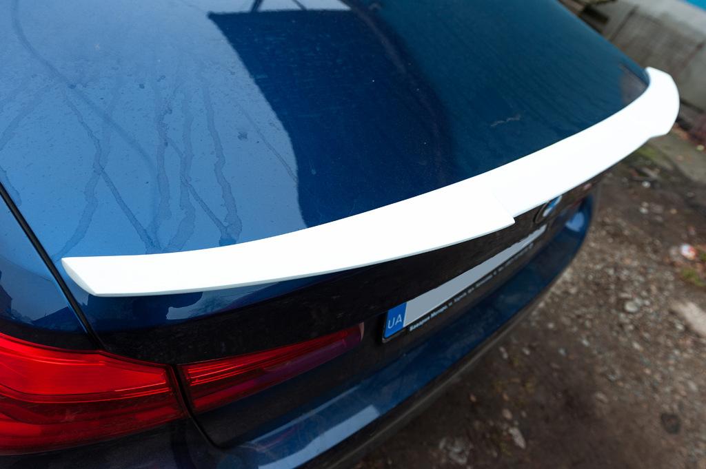 Спойлер Meliset Bat (под покраску) для BMW 5 серия G30/31 2017-2023 гг