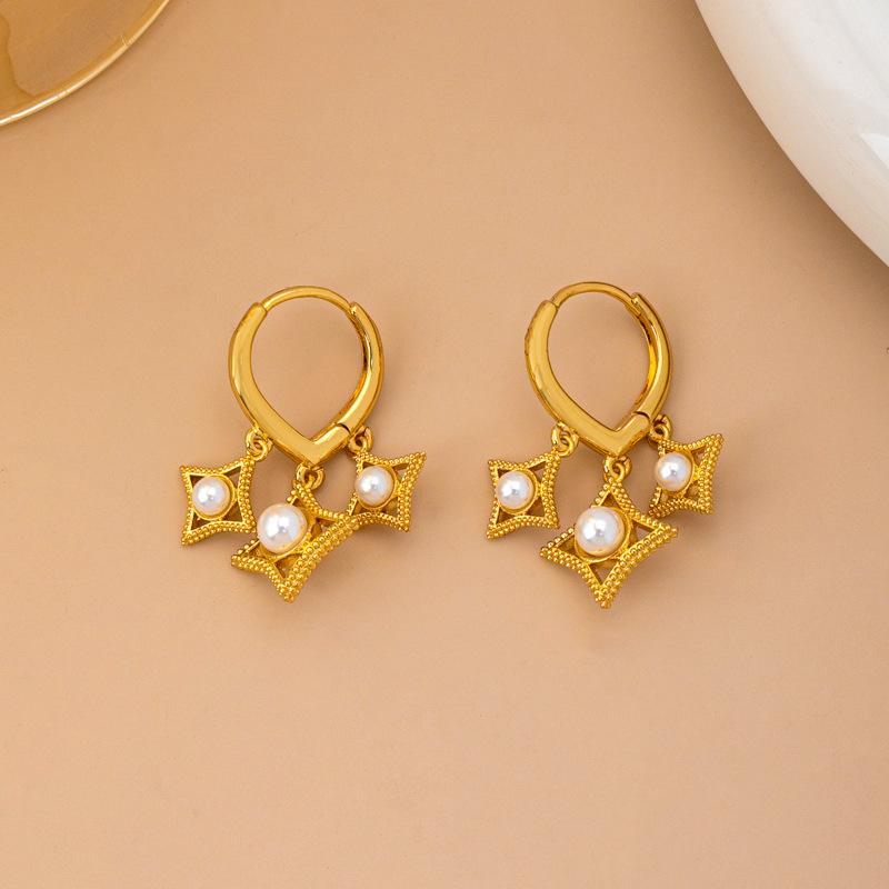 New light luxury geometric star pearl love ear buckle fashion personality niche design high-end earrings earrings