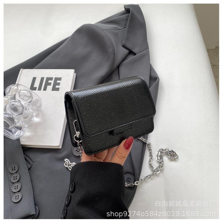 Chain small bag women's bag new 2025 summer explosion mini messenger bag fashionable small fresh shoulder small square bag