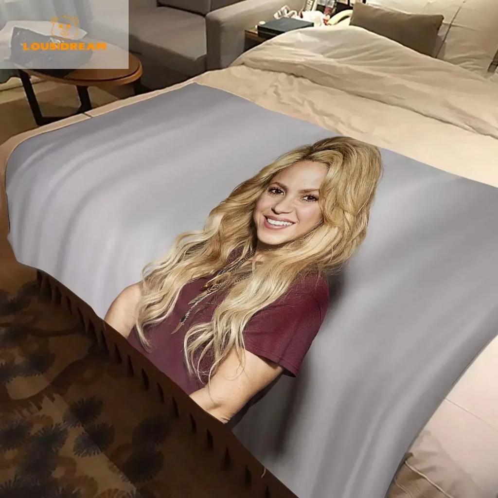 Mode Shakira Merch Pop Kvinnlig Sångare Tryck Flanellfilt Stjärnkonst Bärbar Hem Resa Kontor Vilopaus Julklapp