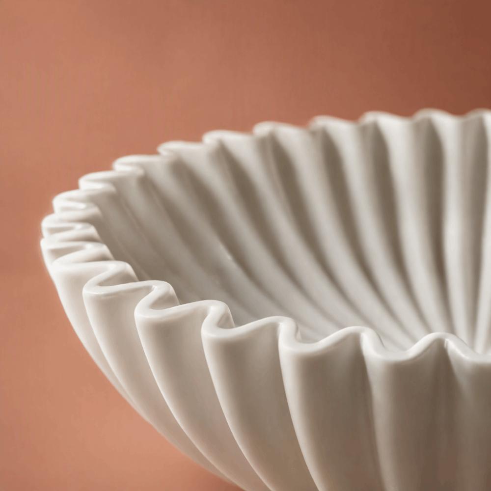 Resin Ruffle Bowl White Fluted Bowl Stylish Key Tray Key Tray Use