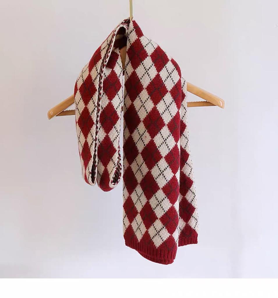 Customized New Year's Scarf Women's New Winter Knitted Warm Plaid Student Scarf Thickened Korean Version Tonglu Scarf
