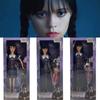 Poupée Mercredi Addams de la Famille Addams Articulée avec Parapluie et Tenues à Pois 5 et 11 Options d'Articulation