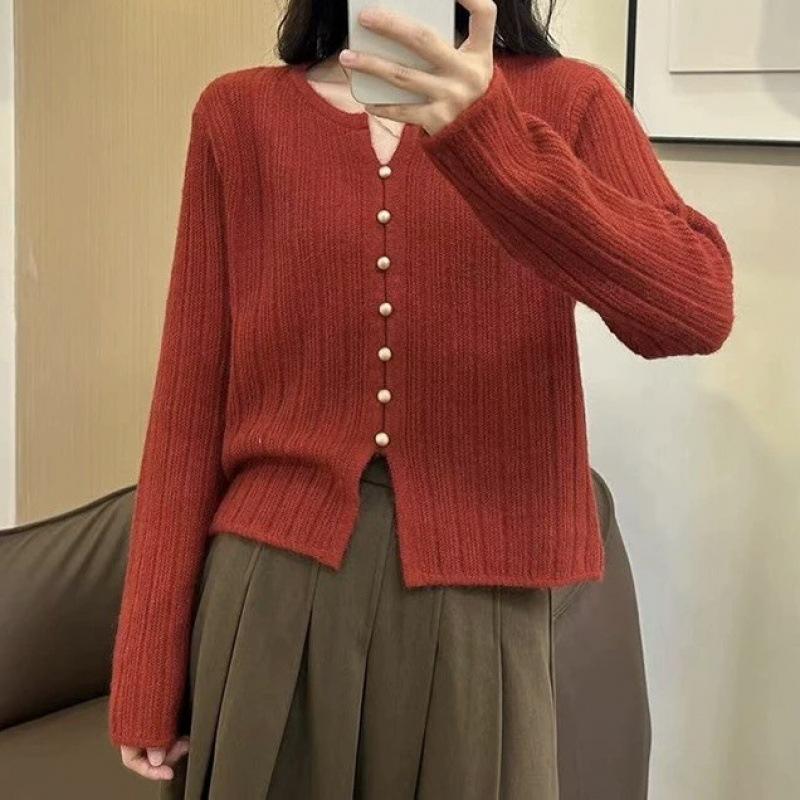 Pullover Sweater Women's Spring New Style Temperament Long Sleeved Knitted Top