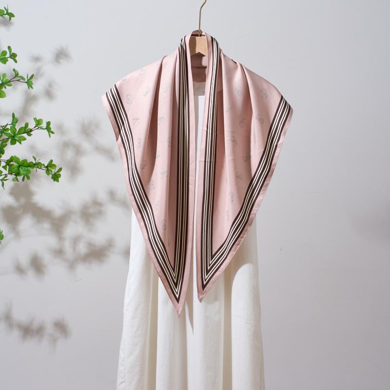 Summer Atmosphere Wearing Belt Waist Seal Twill Silk Simulation Silk Cool Triangle Scarf Cashew Print Women's Silk Scarf