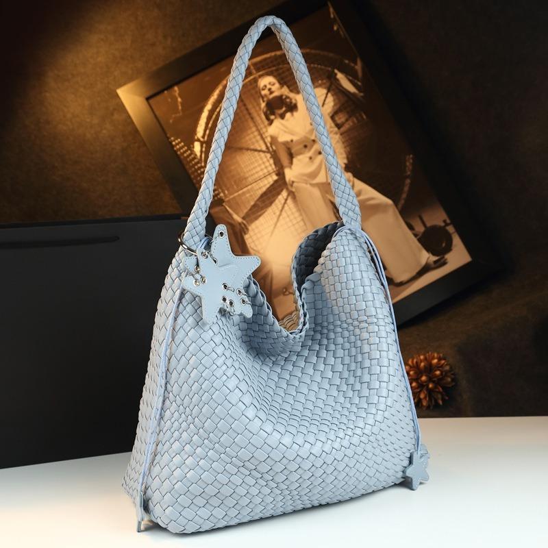 Woven big bag new fashion leather women's bag fashion trend large capacity shoulder bag grid bucket bag