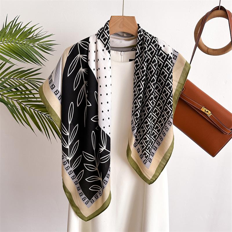Druck Mode 90x90cm Bedruckter Damenschal Pashmina Seidenschal Quadratisches Tuch Dekorative Stirnband Hals Luxus Design Bandana