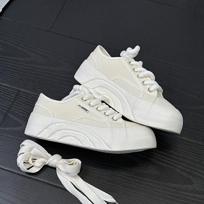 -6 bread shoes big head board shoes versatile height increase low top casual board shoes wide head casual sports shoes