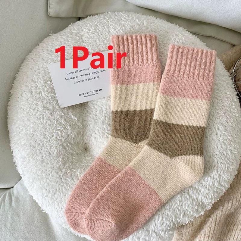 4 Pairs Women's Autumn Winter Mid-Length Socks Fashionable Versatile Purple Heart-Shaped Soft Warm Comfortable Casual Long Socks