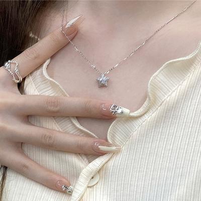 Y2k Style Star Pendant Necklace Star Pendant Choker Alloy Material Star Pendant Neck Jewelry Gift for Women Hot Girls
