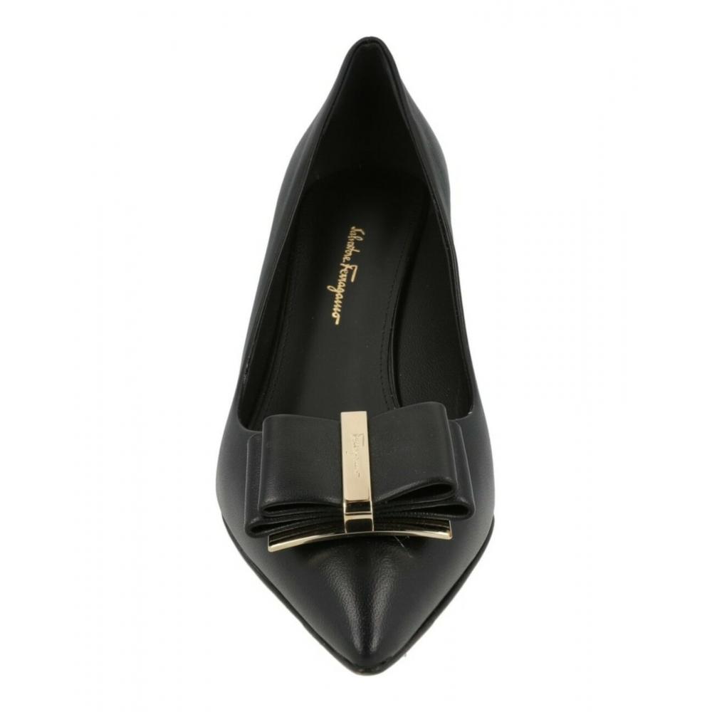 Salvatore Ferragamo Zeri 70 Leather Pumps Black
