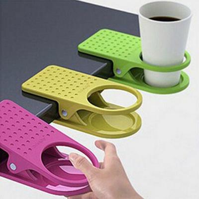 1 Stück Moderner Kunststoff-Becherhalter-Clip für Schreibtisch, Bürotisch, Wasserflaschen-Organizer