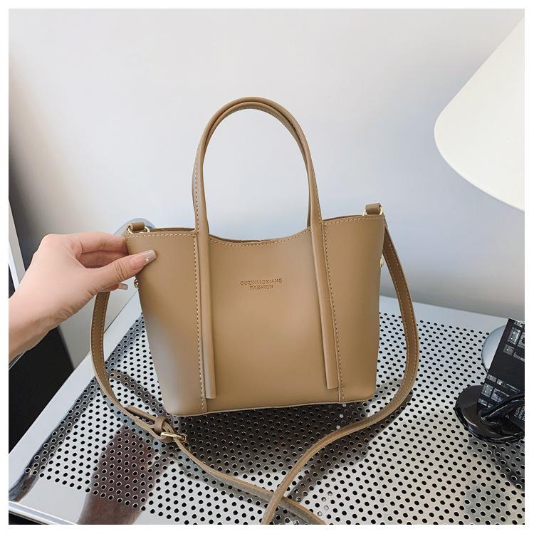 Wholesale Handbag Women's 2025 Autumn New Tote Bag Large Capacity Crossbody Shoulder Bag Hand Carrying Bucket Bag