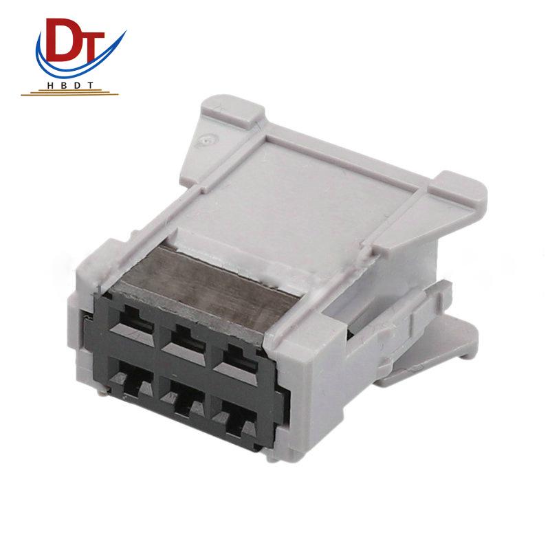 Automotive Wiring Harness 6-Pin Connector Housing, Gray Plastic Plug-In Component 98172-1003