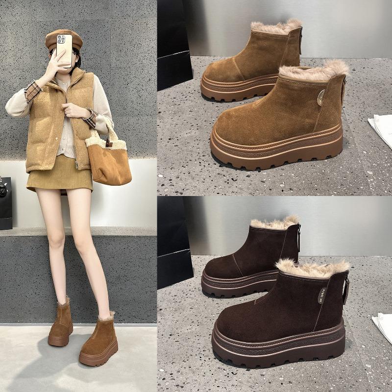 Thick-soled snow boots women's winter new leisure sports fashion short boots versatile short thermal women's boots
