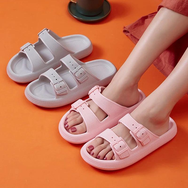Thick Platform Cloud Slippers Women Fashion Buckle Soft Sole Pillow Slides Sandals Woman 2023 Summer Beach Non-Slip Flip Flops