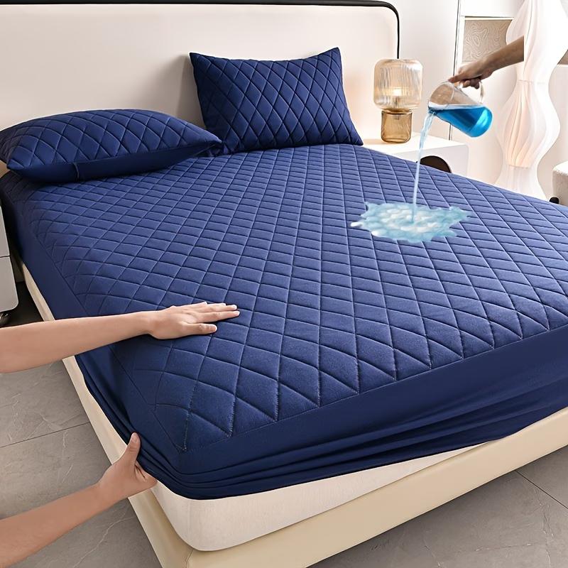 1pc Mattress Protector, Does Not Include Pillowcases or Pillow Inserts, with Waterproof Straight-line Pattern, Soft and Comfortable, Machine Washable