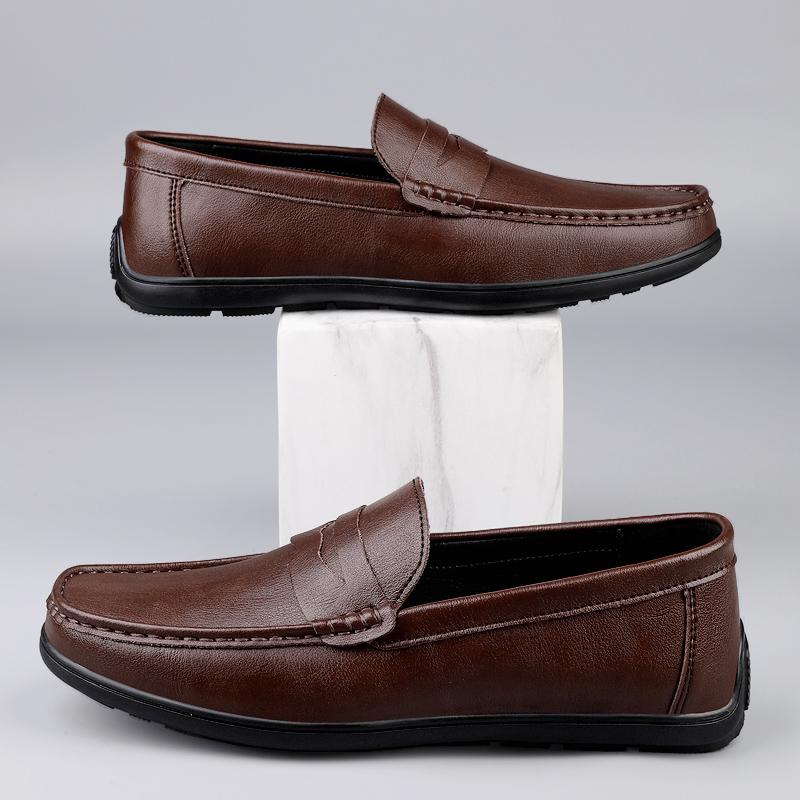 Męskie Mokasyny ze Skóry Naturalnej Wygodne Męskie Buty Codzienne Luksusowa Marka Męskie Eleganckie Buty do Garnituru Oddychające Wsuwane Buty Żeglarskie