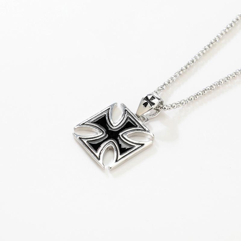 Environmentally Friendly Materials Alloy Jewelry Fashion Black Drop Gel Knights Templar Pendant Retro Chain