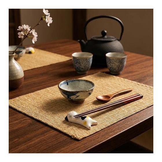 Cute Ceramic Cat Chopstick Rests - Japanese Style Lucky Cat Design, Versatile Desk Ornament, Perfect Gift for Home Decor