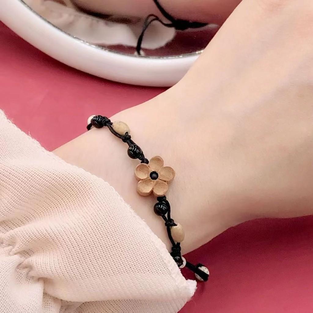 Chic Blossom Peach Adjustable Bracelet For Women Featuring Delicate Design Floral